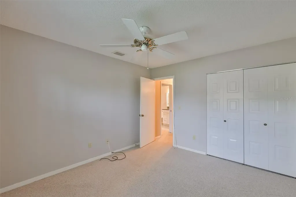 2206 Horsham Place Sun City Center FL 33573