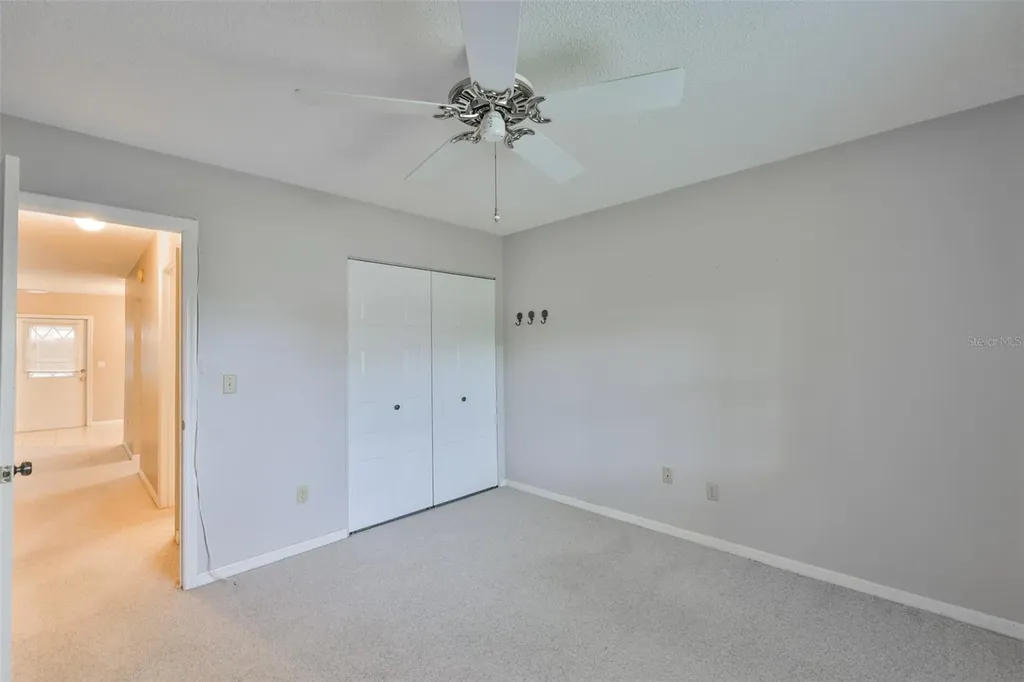 2206 Horsham Place Sun City Center FL 33573