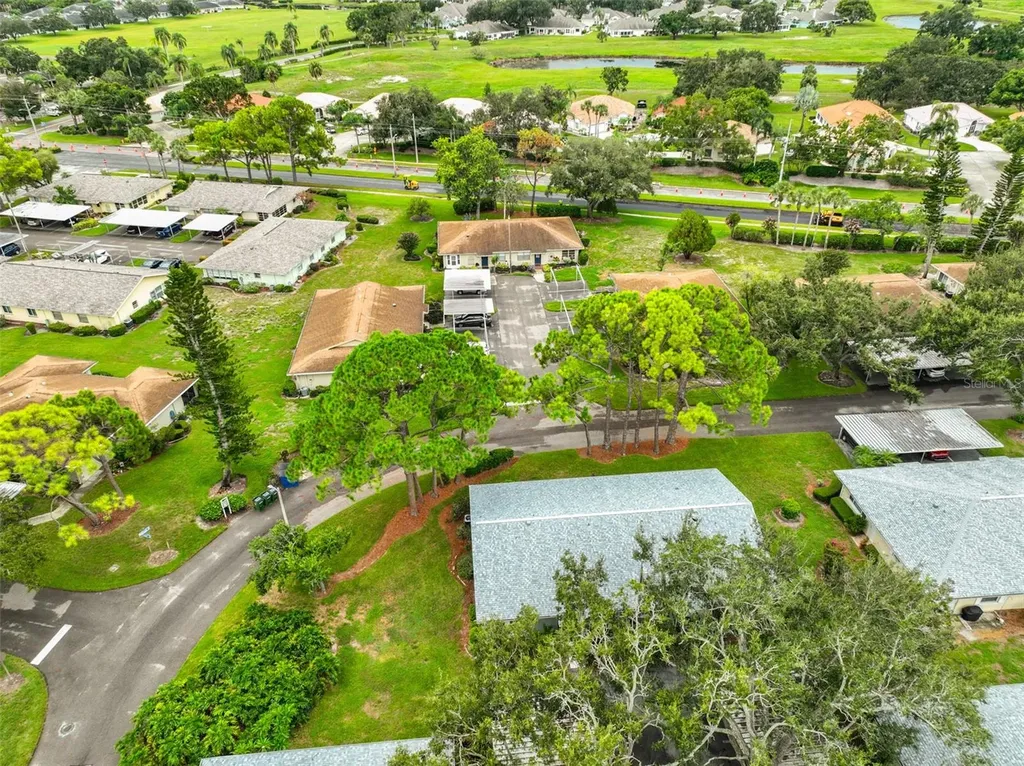 2206 Horsham Place Sun City Center FL 33573