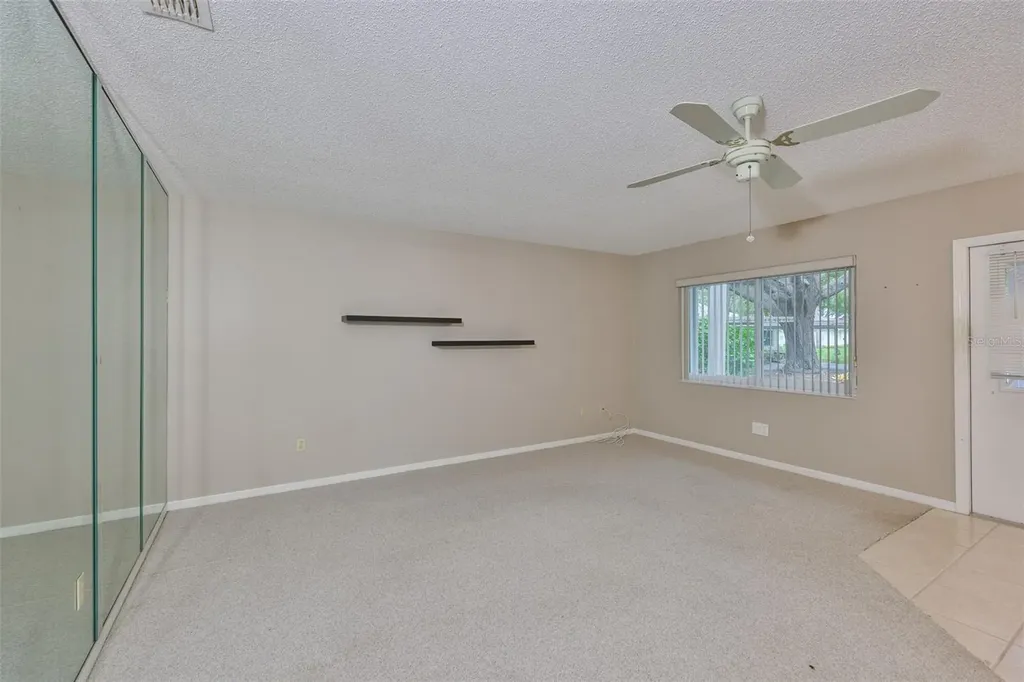 2206 Horsham Place Sun City Center FL 33573