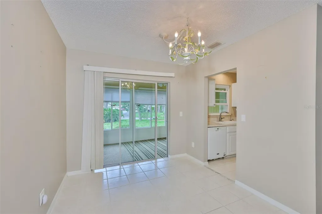 2206 Horsham Place Sun City Center FL 33573