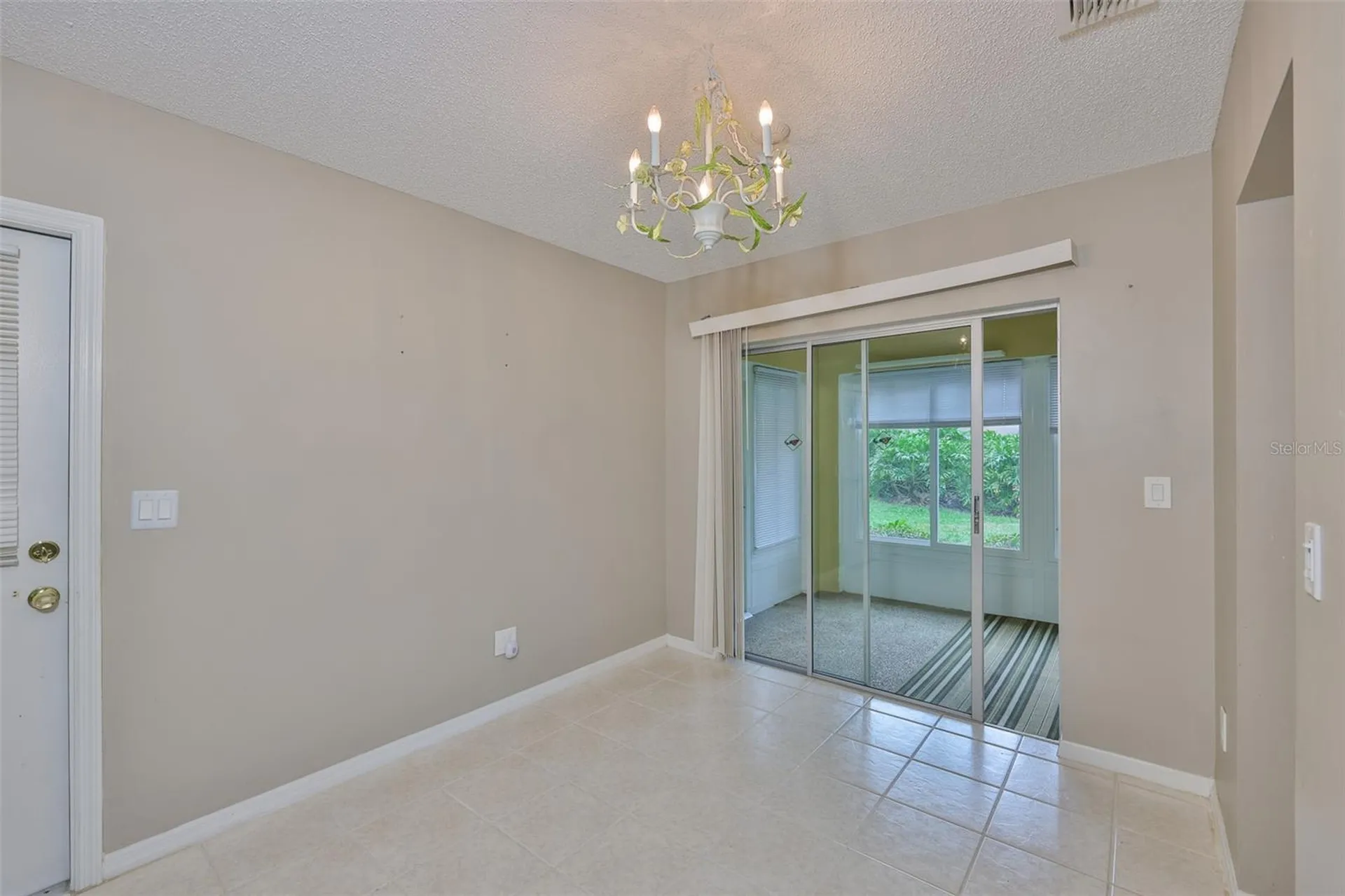 2206 Horsham Place Sun City Center FL 33573
