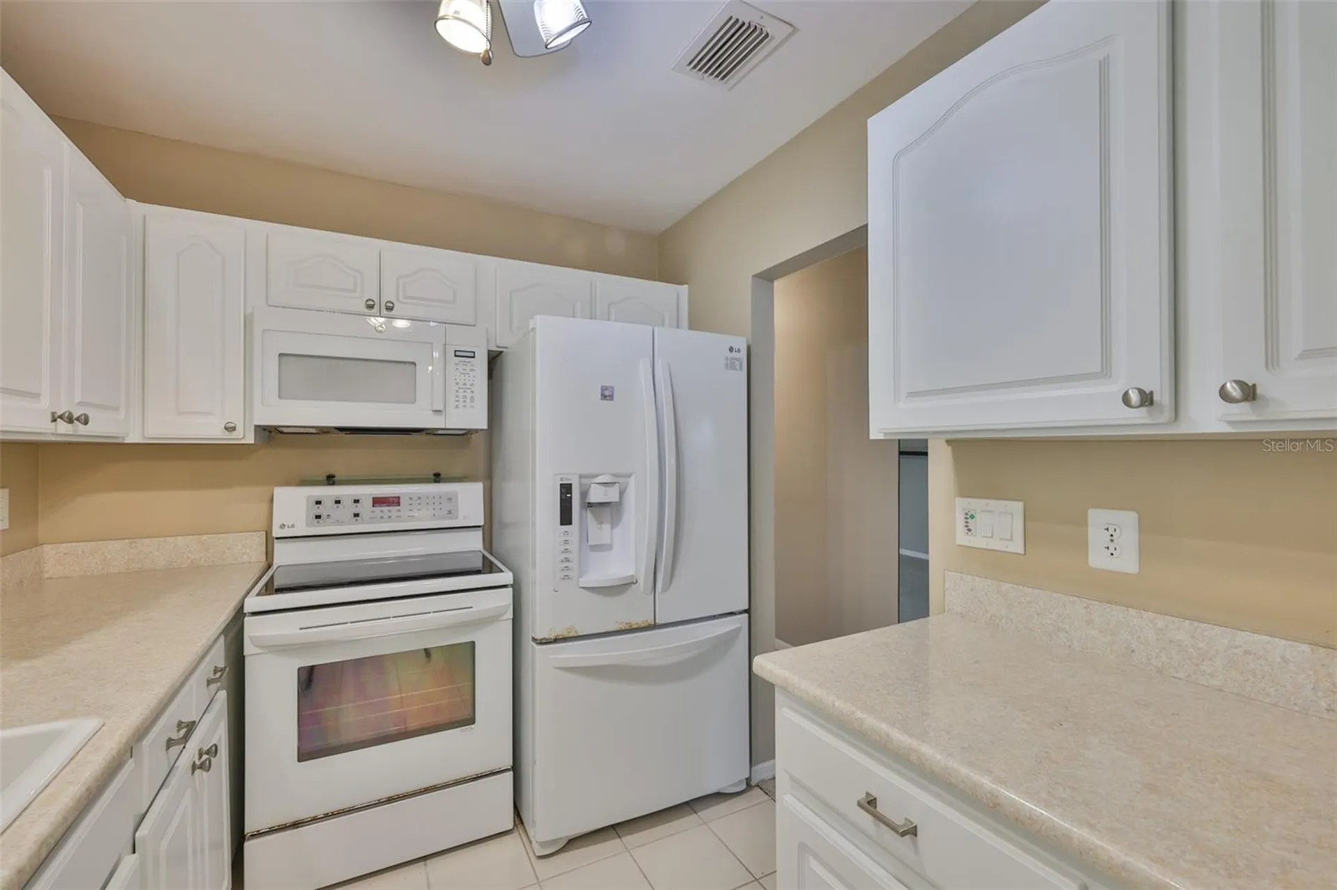 2206 Horsham Place Sun City Center FL 33573