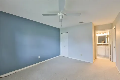 2206 Horsham Place Sun City Center FL 33573