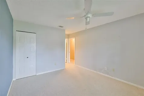 2206 Horsham Place Sun City Center FL 33573