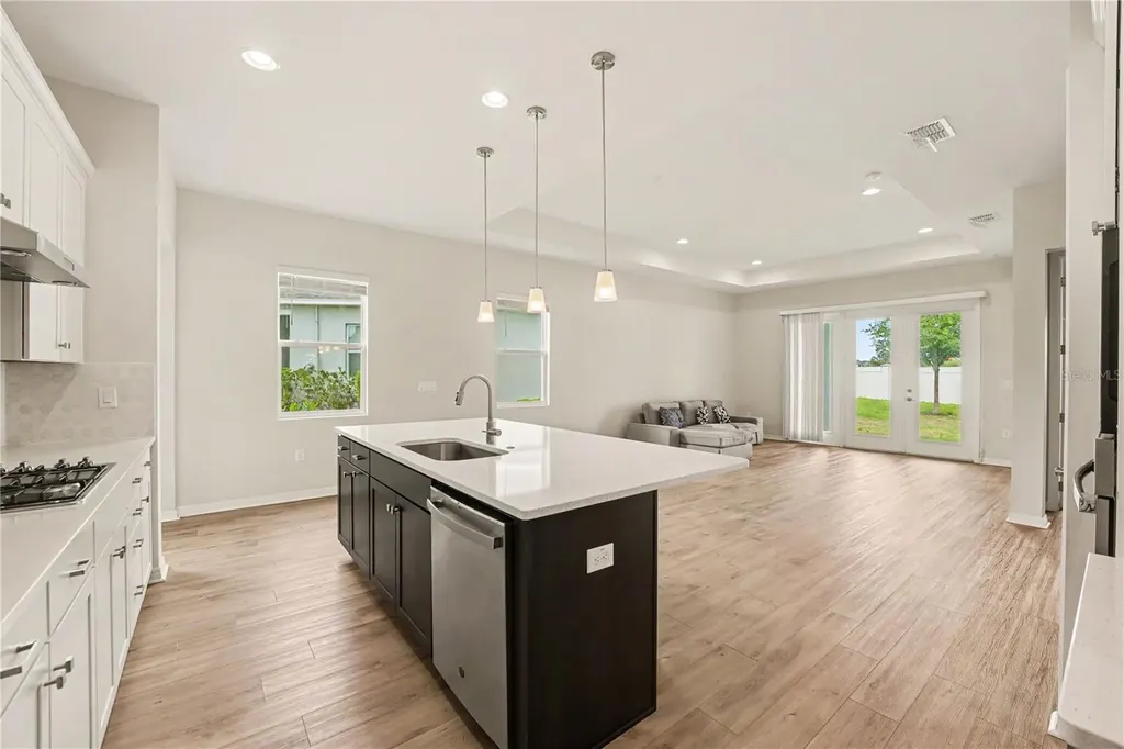 1991 Key Bay Trail Kissimmee FL 34747