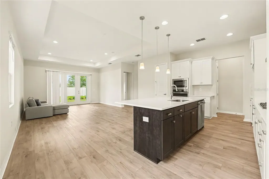 1991 Key Bay Trail Kissimmee FL 34747