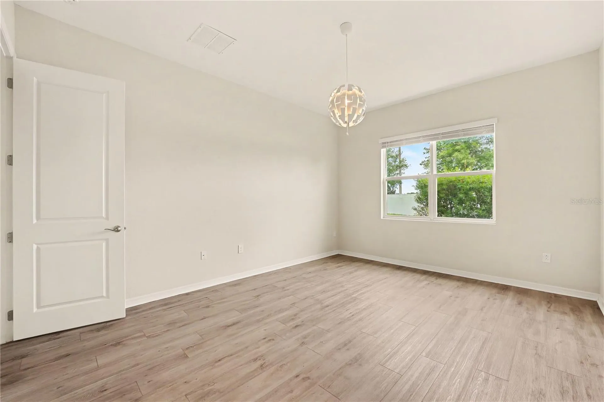 1991 Key Bay Trail Kissimmee FL 34747