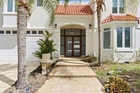 L-9 Mar Mediterraneo Street Dorado PR 00646