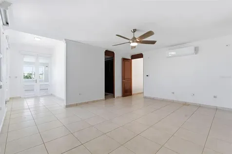 L-9 Mar Mediterraneo Street Dorado PR 00646