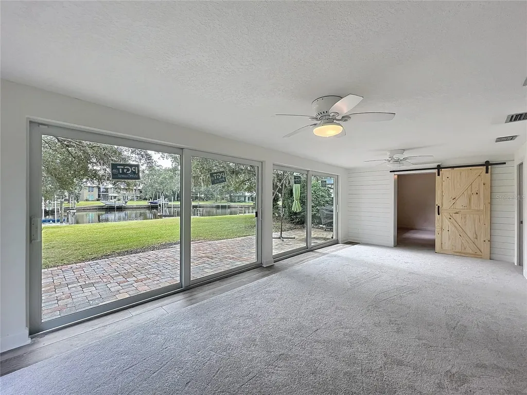 11293 W Bayshore Drive Crystal River FL 34429