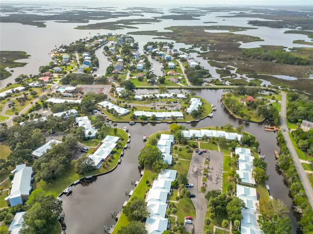 11293 W Bayshore Drive Crystal River FL 34429
