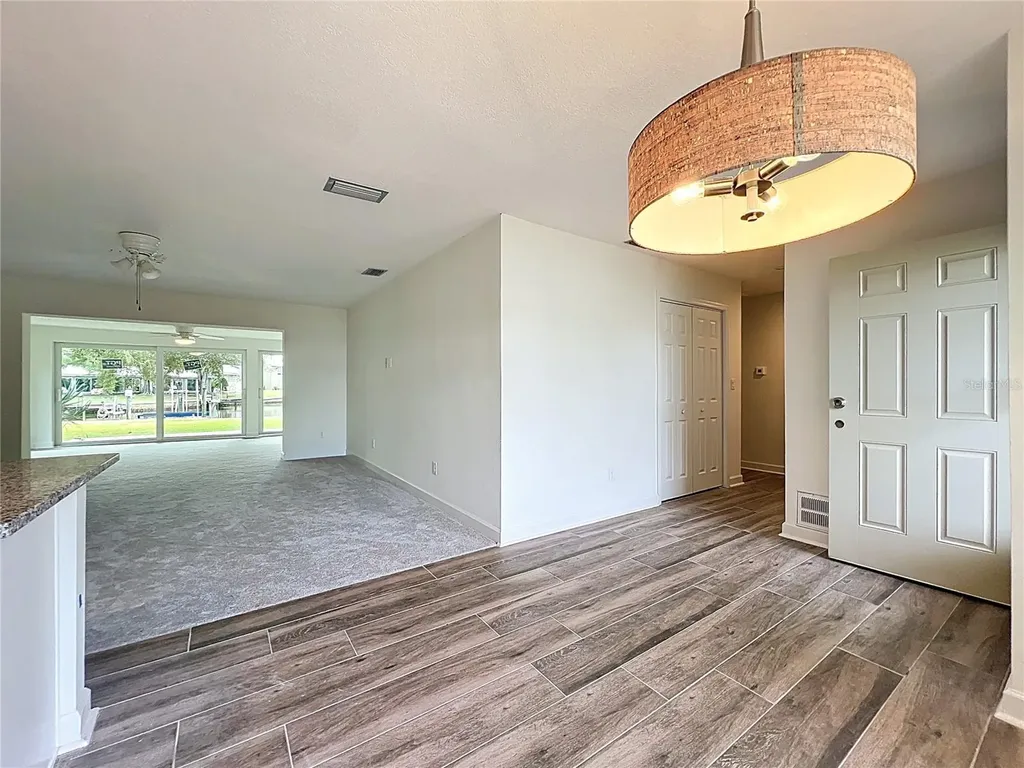 11293 W Bayshore Drive Crystal River FL 34429