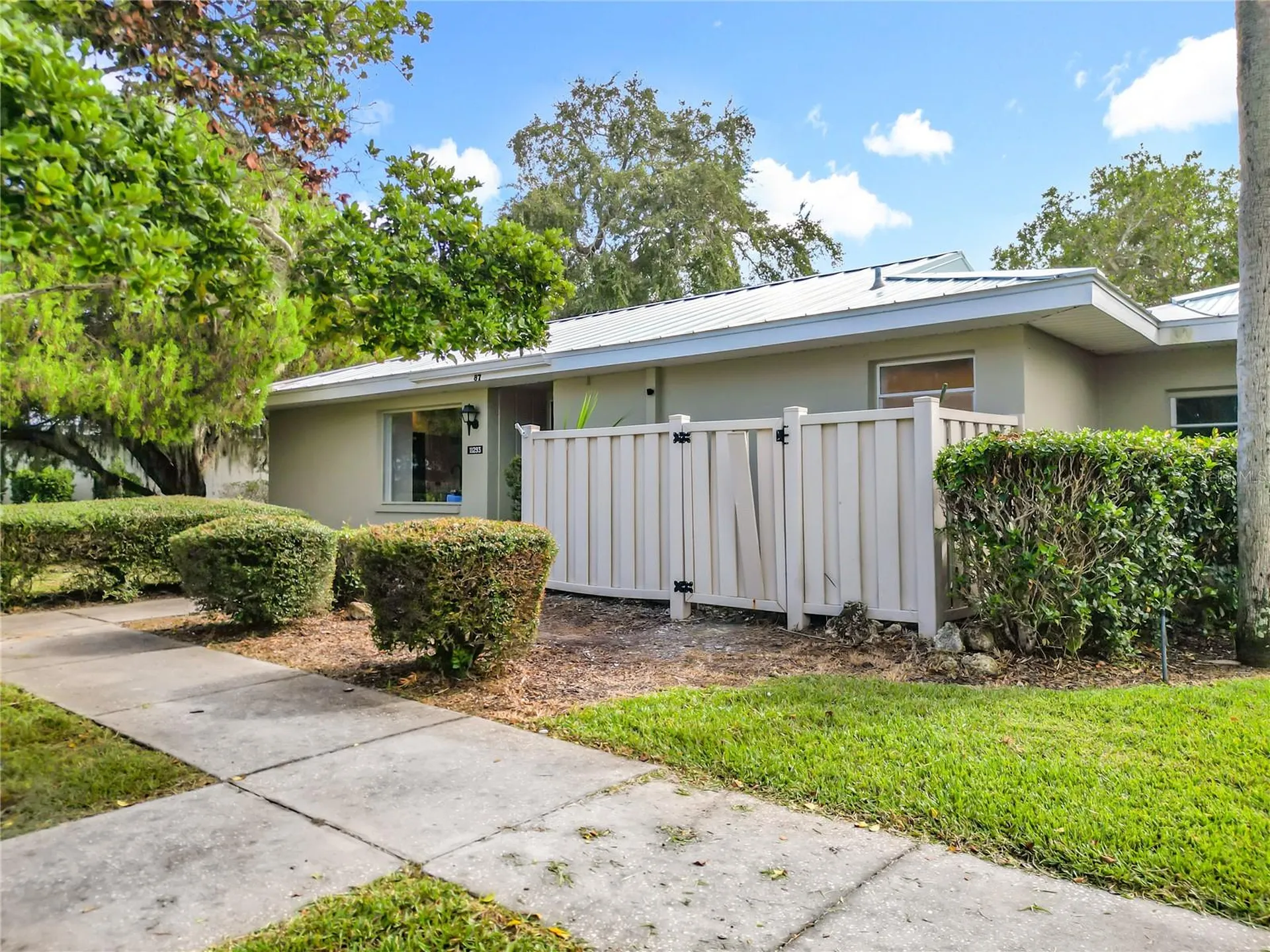 11293 W Bayshore Drive Crystal River FL 34429