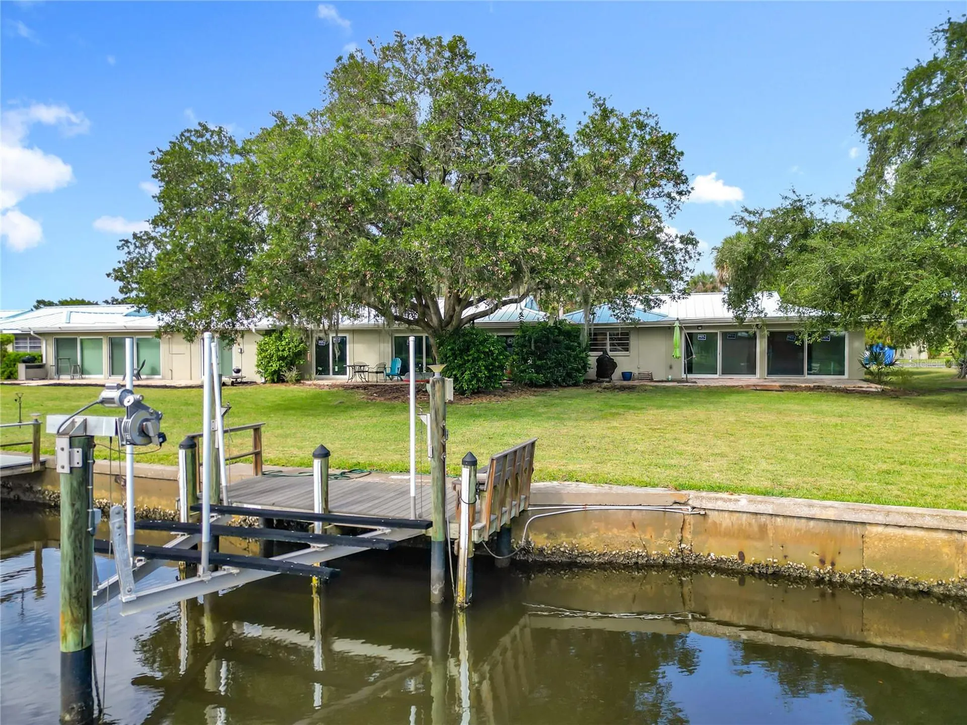 11293 W Bayshore Drive Crystal River FL 34429