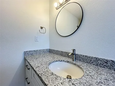 11293 W Bayshore Drive Crystal River FL 34429