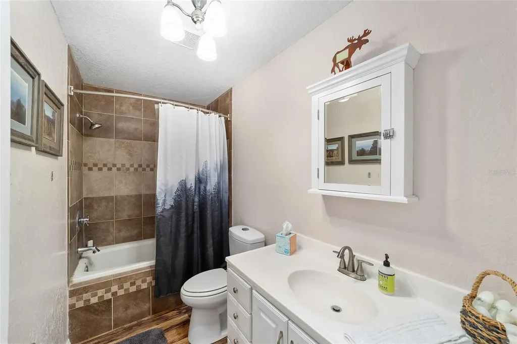 19 Cherry Lane Ocala FL 34472