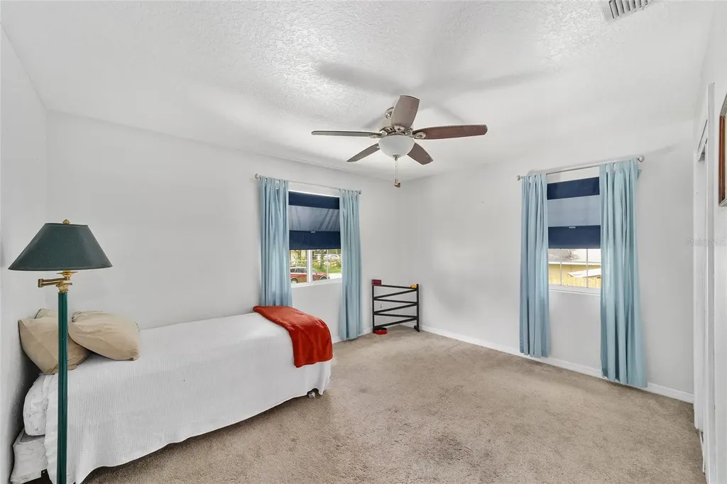 19 Cherry Lane Ocala FL 34472