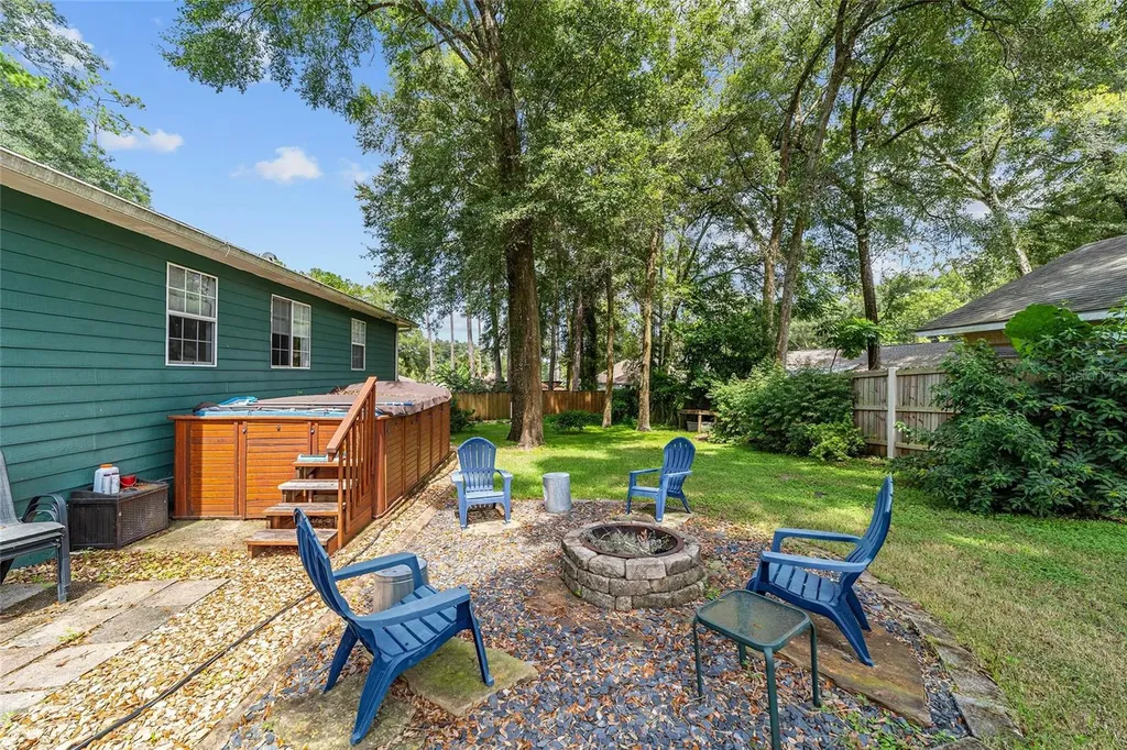 19 Cherry Lane Ocala FL 34472