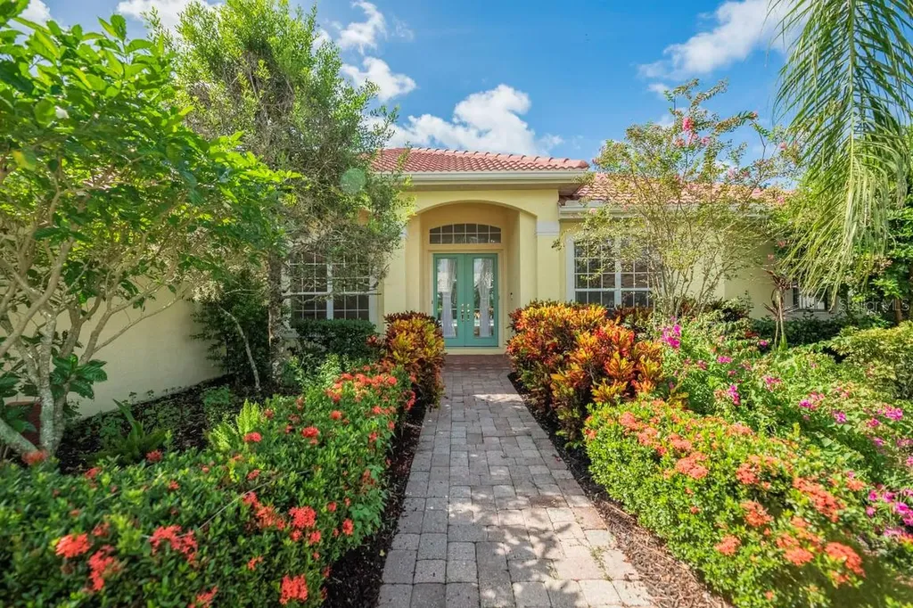 6124 Stillwater Court Bradenton FL 34201
