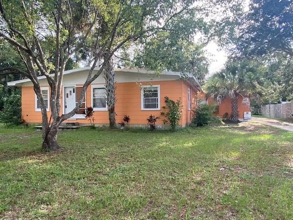 1608 Moravia Avenue Daytona Beach FL 32117