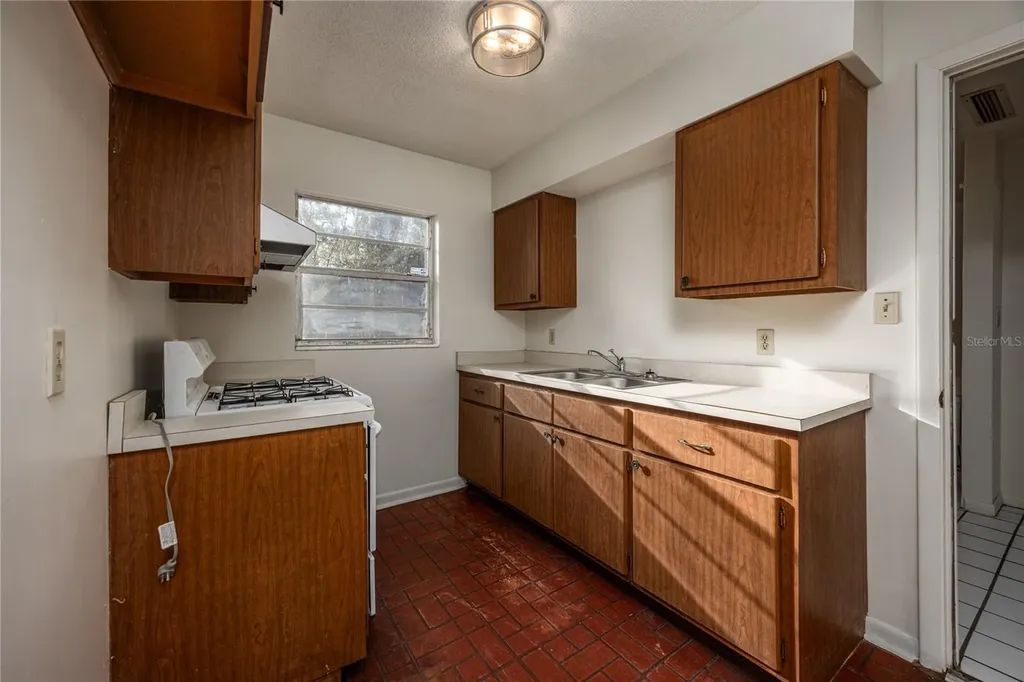 3818 NE 13th Street Gainesville FL 32609