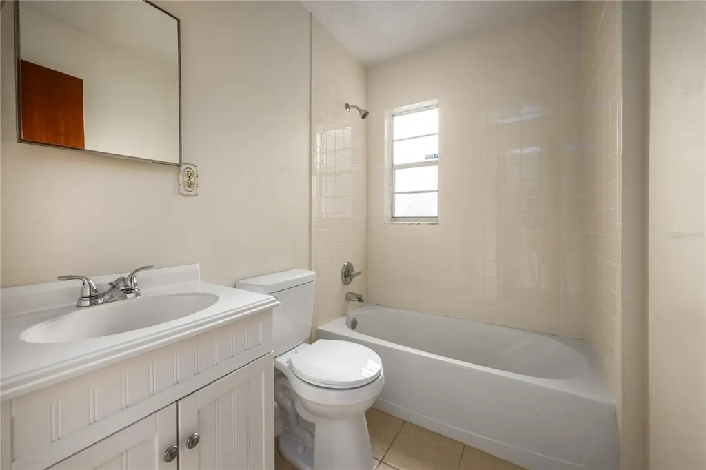 3818 NE 13th Street Gainesville FL 32609