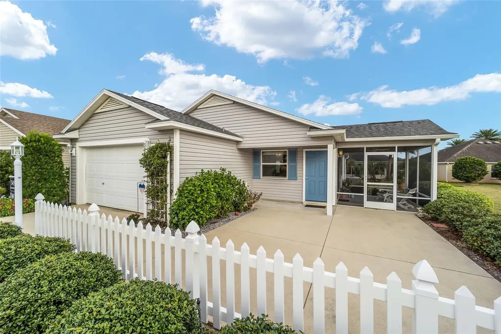 3457 Carrabelle Court The Villages FL 32163