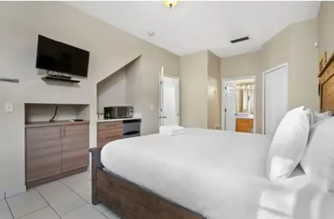 8416 Blue Lagoon Drive Kissimmee FL 34747