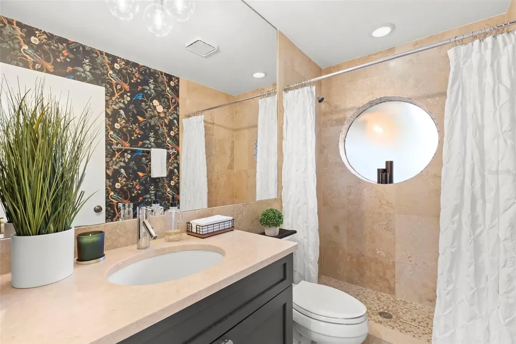 1747 87th Terrace N St Petersburg FL 33702