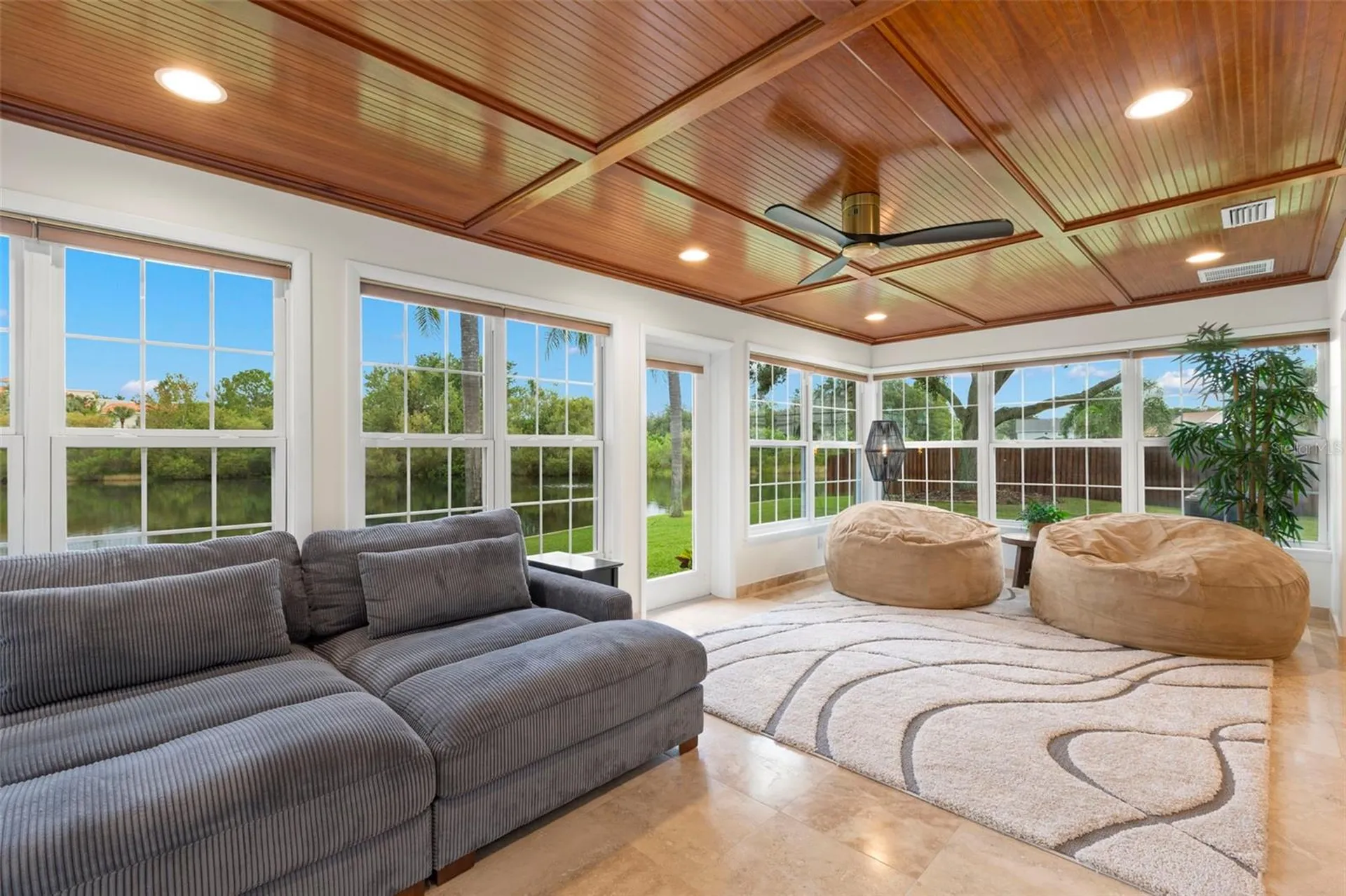 1747 87th Terrace N St Petersburg FL 33702