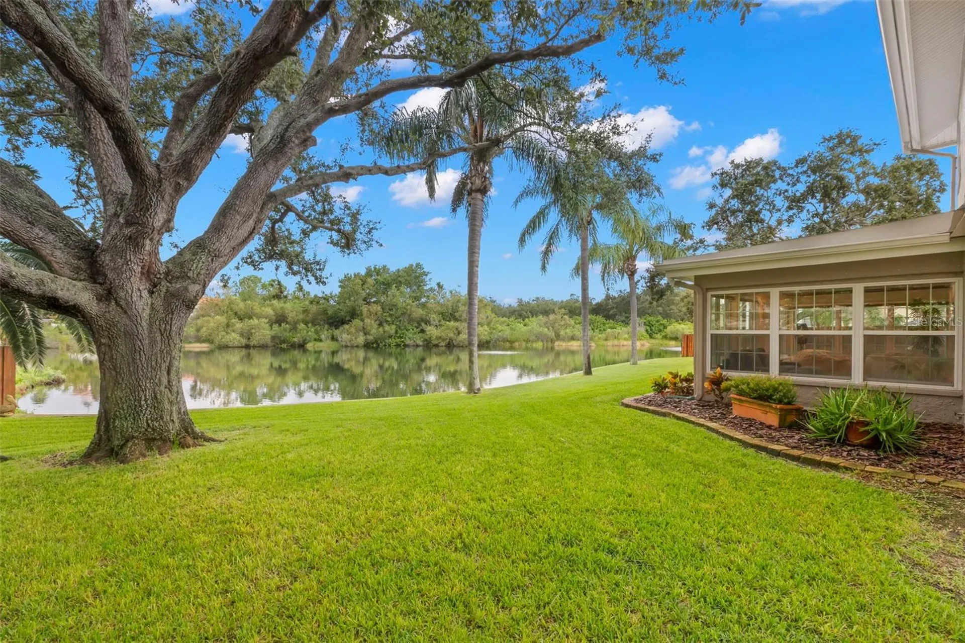 1747 87th Terrace N St Petersburg FL 33702
