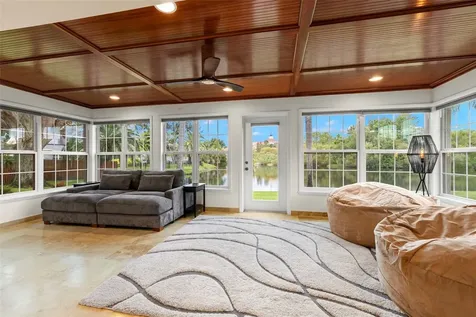 1747 87th Terrace N St Petersburg FL 33702