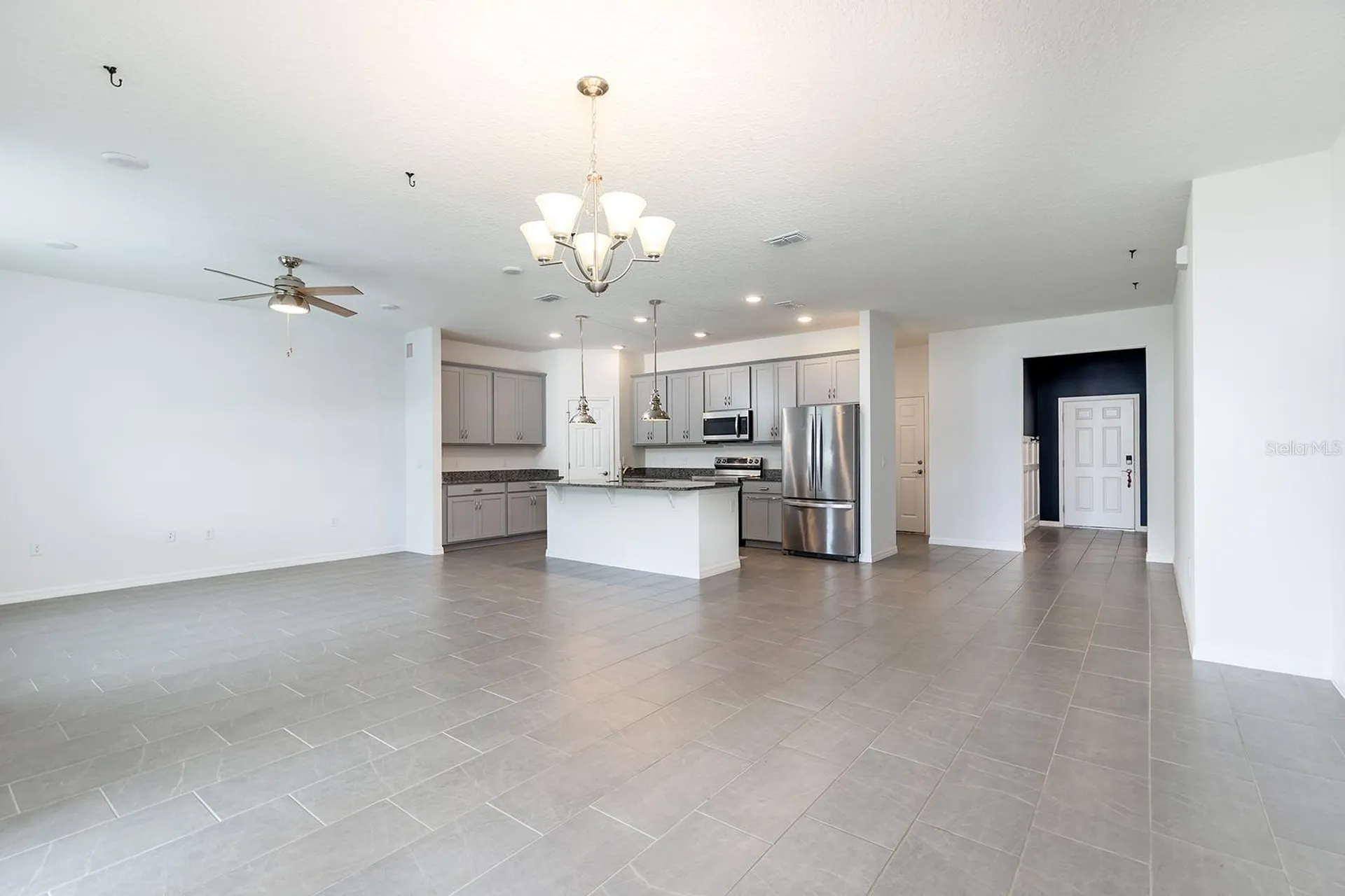2723 Rowan Street Tavares FL 32778