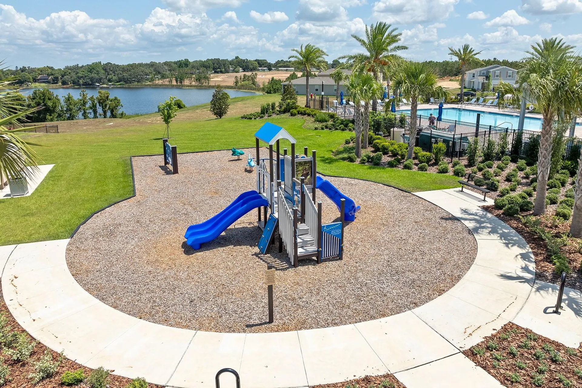 2723 Rowan Street Tavares FL 32778