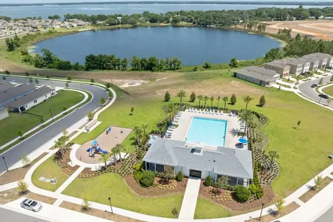 2723 Rowan Street Tavares FL 32778