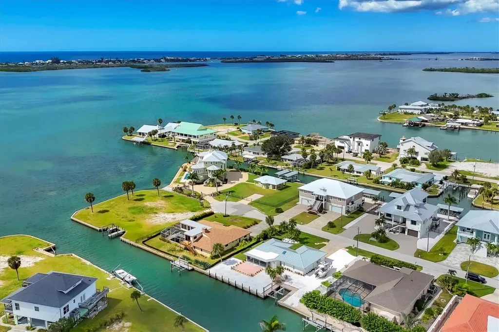 1915 Pennsylvania Avenue Englewood FL 34224