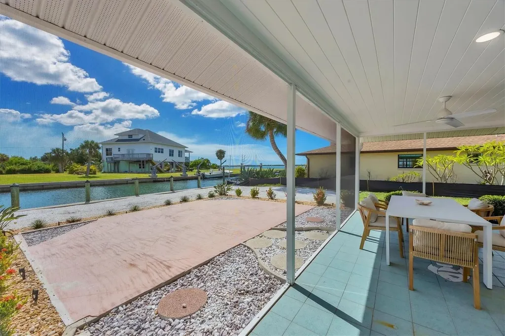 1915 Pennsylvania Avenue Englewood FL 34224