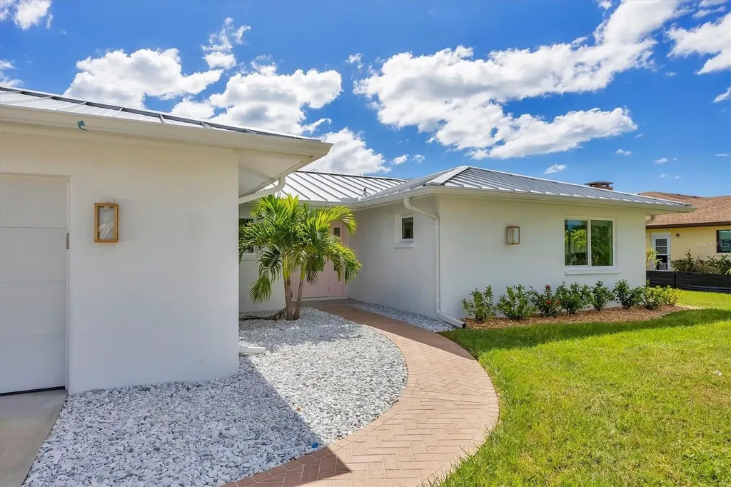 1915 Pennsylvania Avenue Englewood FL 34224