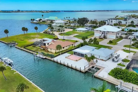 1915 Pennsylvania Avenue Englewood FL 34224