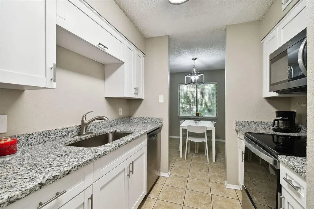 7504 Presley Place Tampa FL 33617