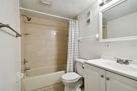 7504 Presley Place Tampa FL 33617