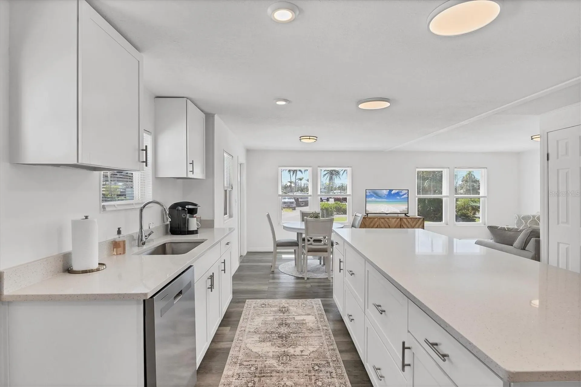 3280 Holly Avenue Englewood FL 34224