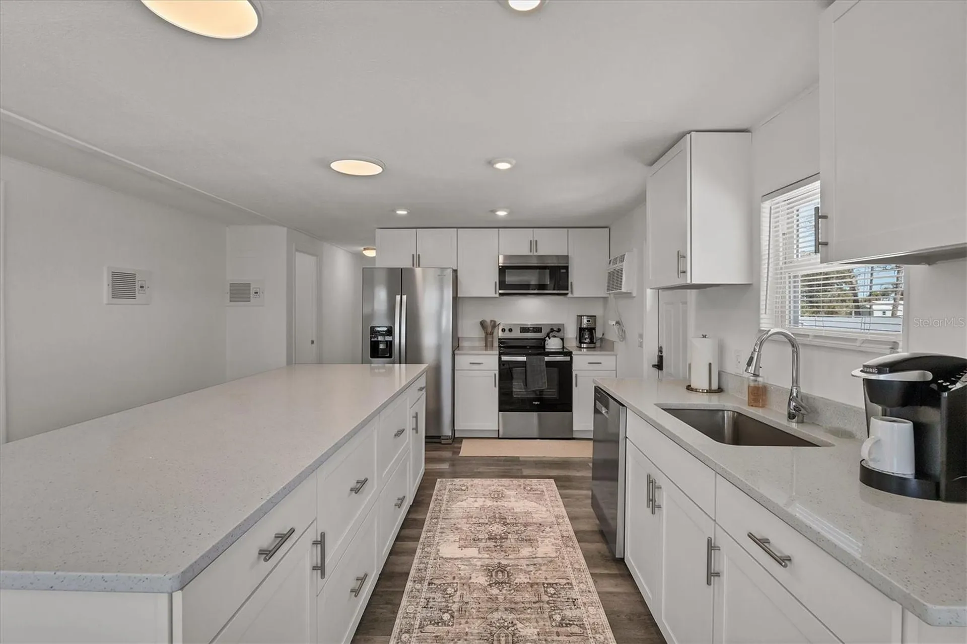 3280 Holly Avenue Englewood FL 34224