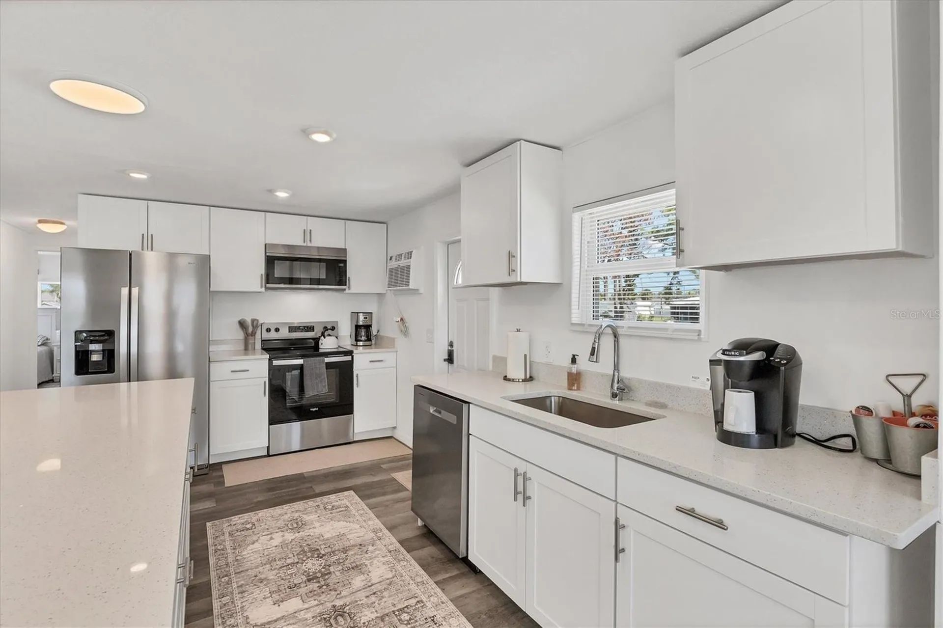 3280 Holly Avenue Englewood FL 34224