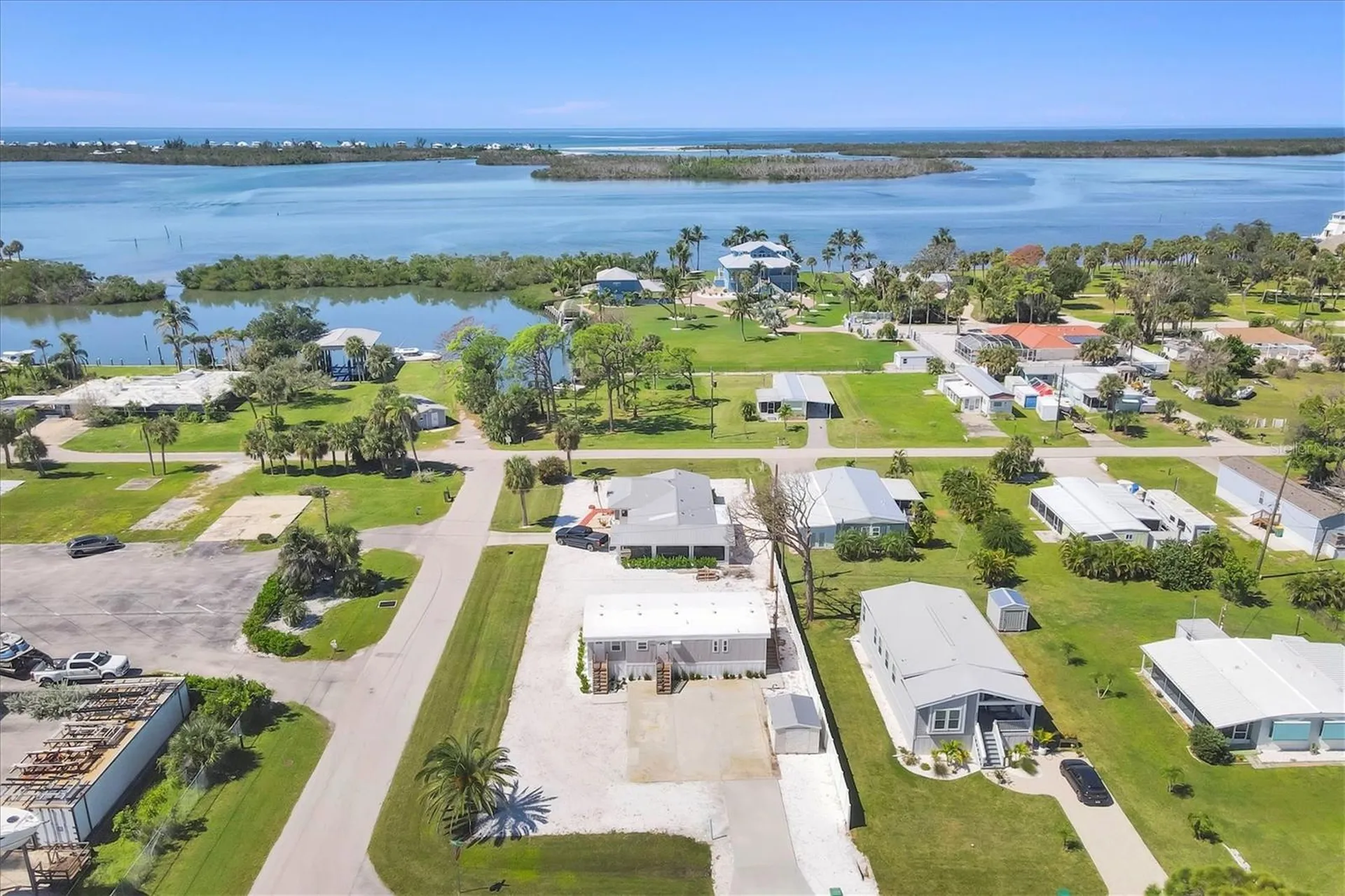 3280 Holly Avenue Englewood FL 34224