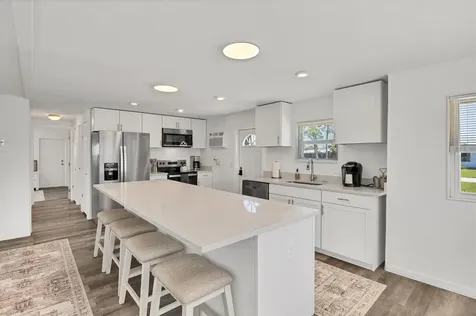 3280 Holly Avenue Englewood FL 34224