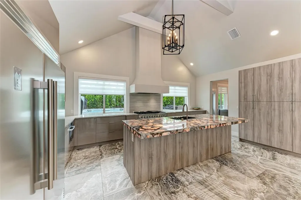 2156 Orchid Street Sarasota FL 34239