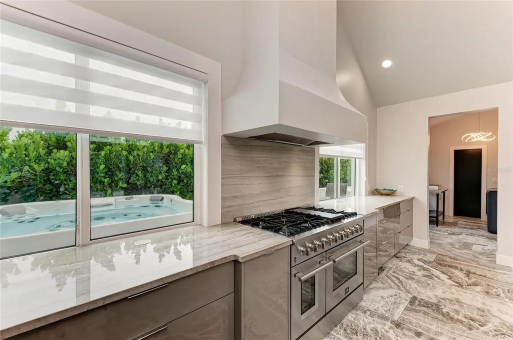 2156 Orchid Street Sarasota FL 34239
