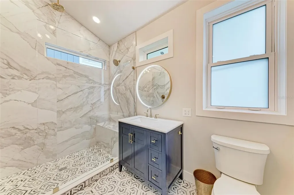 2156 Orchid Street Sarasota FL 34239